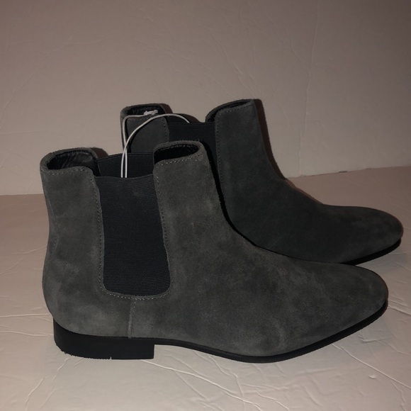 EXPRESS Gray Genuine Suede Chelsea Boots